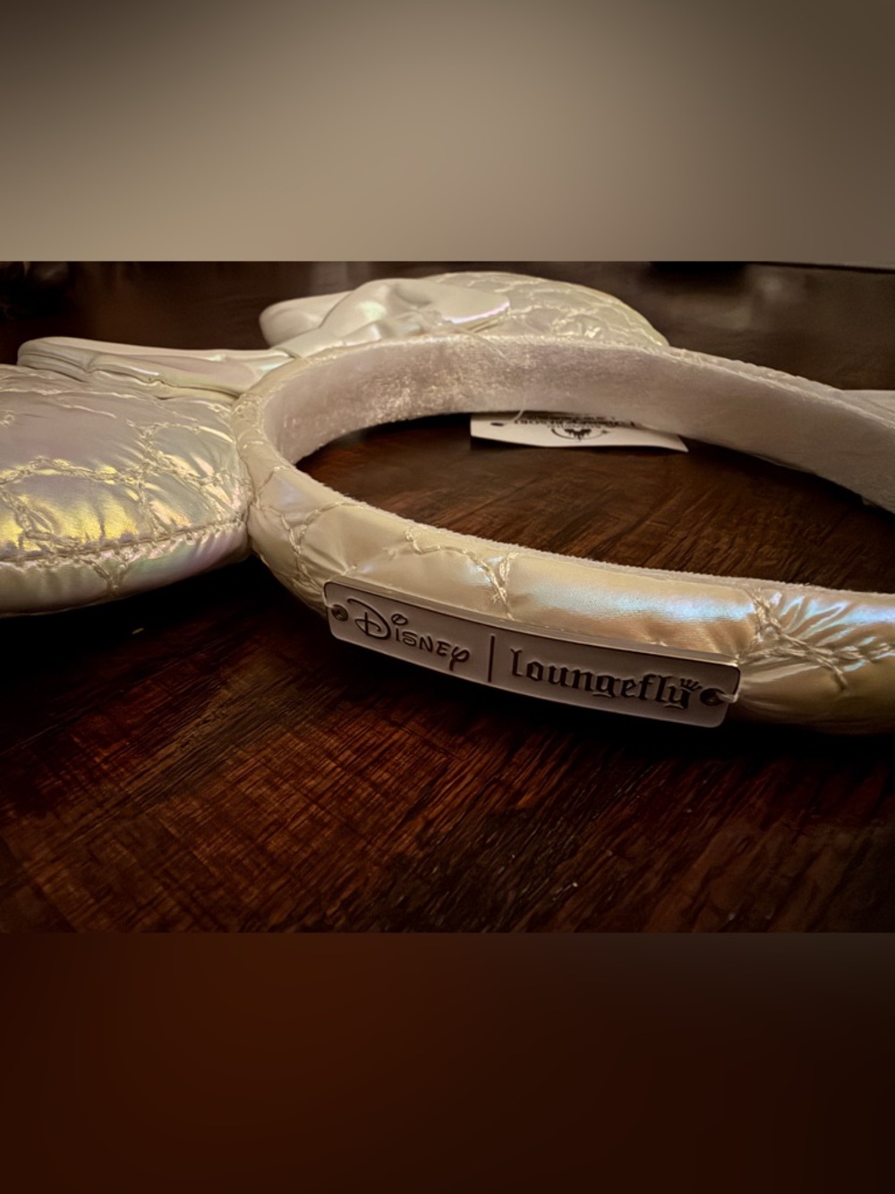 Loungefly Iridescent White Quilted Mouse Ear Headband with Bow - Picture 4 of 4